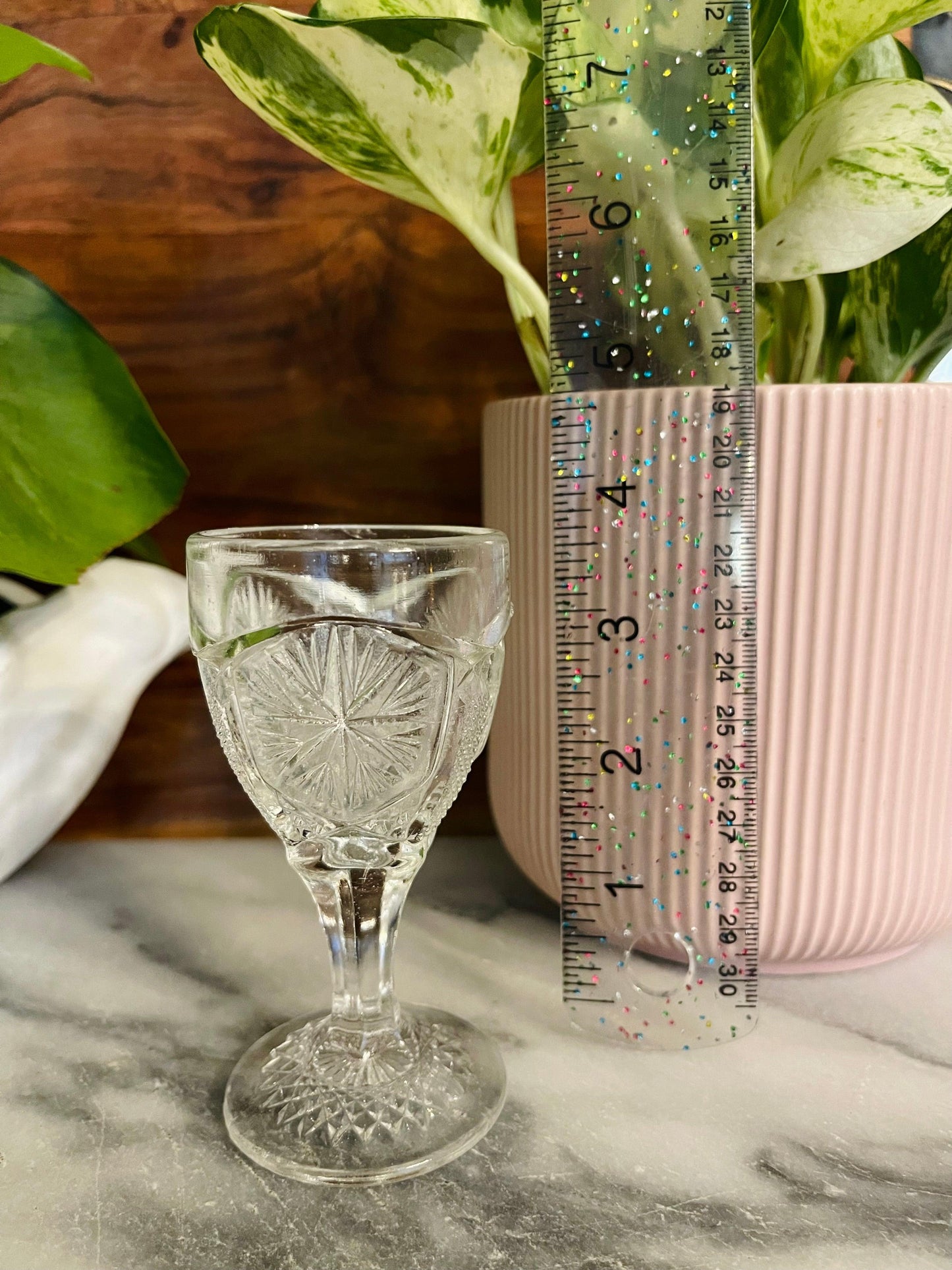 Imperial Glass Co. ( single )  - Vintage Treasures1955