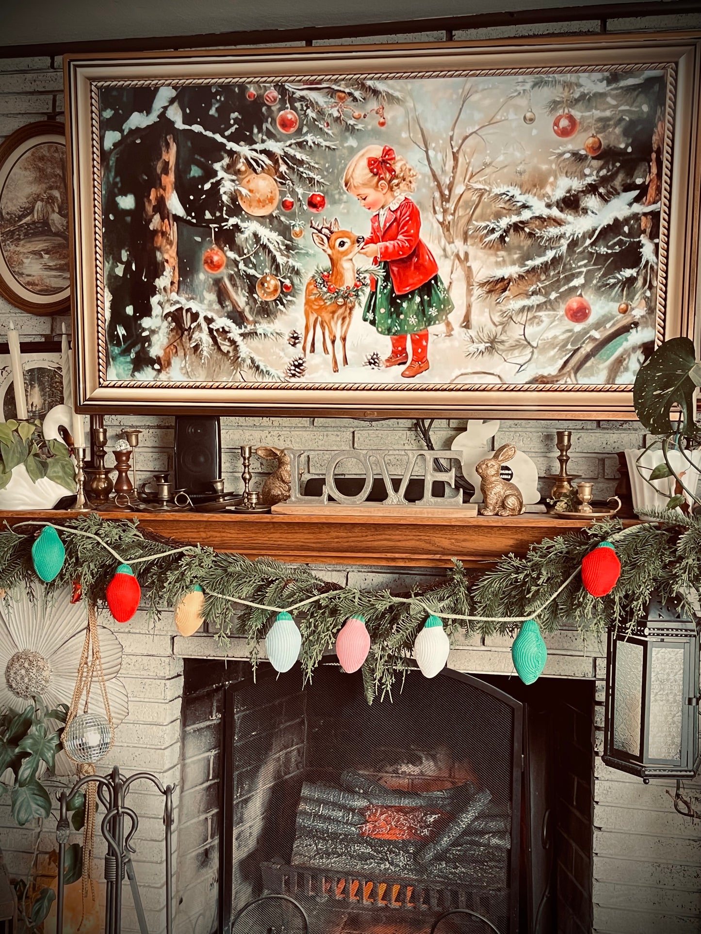 Adorable Vintage Crochet/Knit Bulb Light Garland - With a Touch of Nostalgia