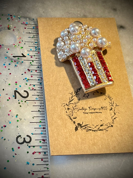 Snack, Sparkle, and Pop: The Cutest Popcorn Pin Ever!