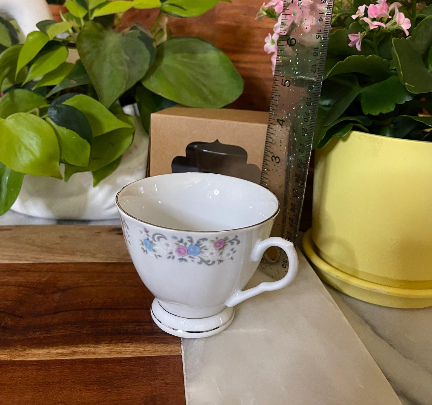 1986 vintage floral teacup  - Vintage Treasures1955