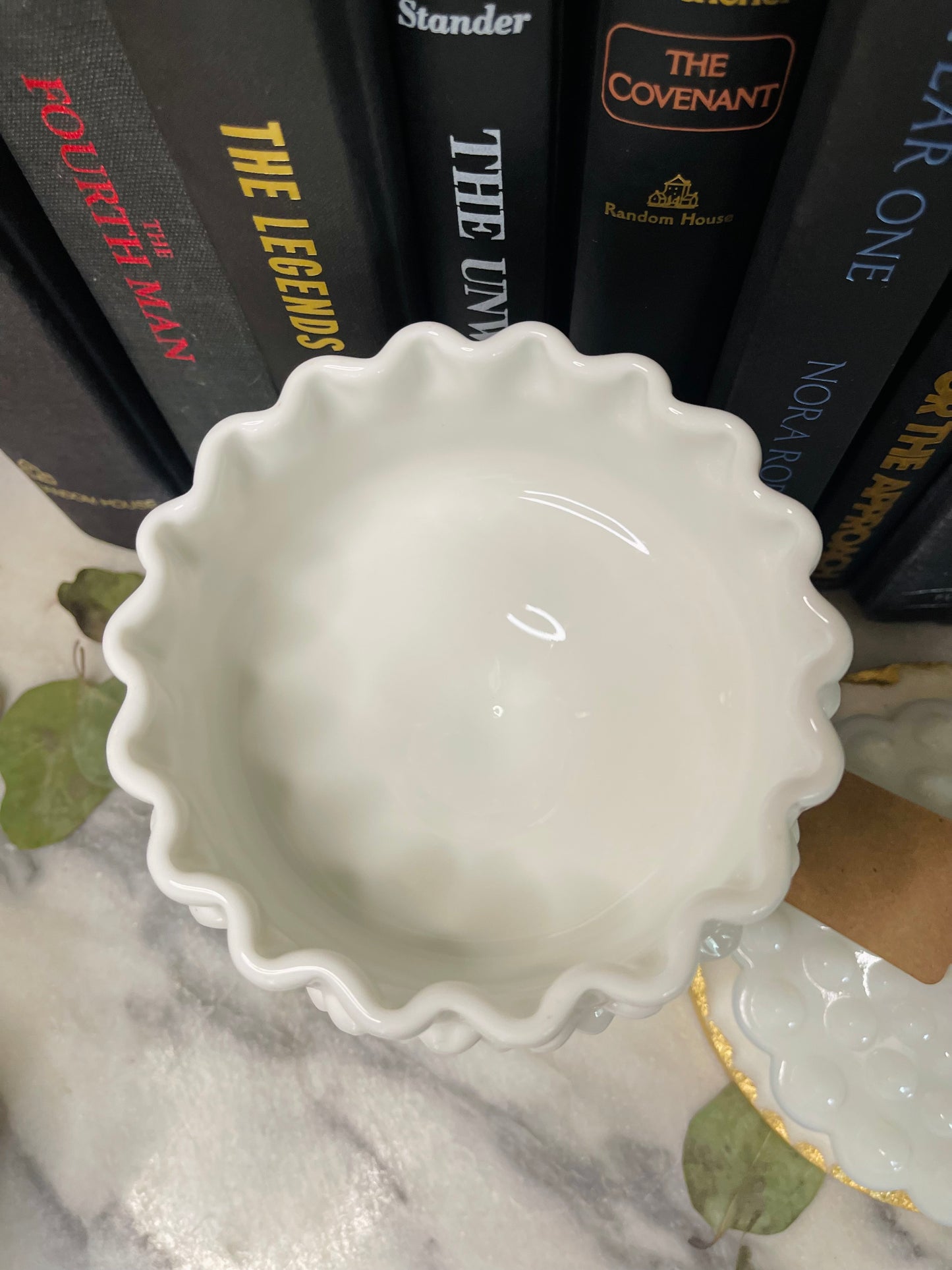 VTG Fenton White Hobnail Milk Glass Covered 8.75" Compote Candy Dish on Pedestal ( Heavy )