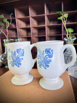 Pfaltzgraff Yorktowne Footed Mugs – Set of 2