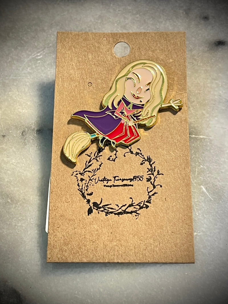 Sarah Sanderson Pin