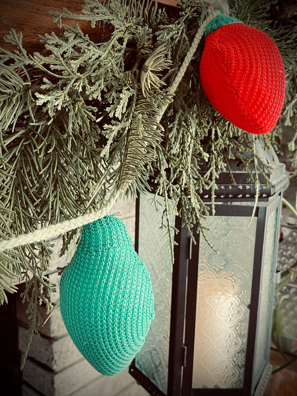 Adorable Vintage Crochet/Knit Bulb Light Garland - With a Touch of Nostalgia